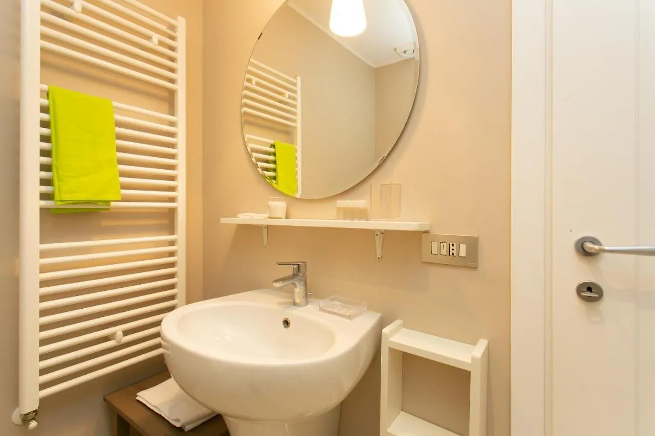 The Best Rent - Beautiful Apartment Near Loreto Metro Station Milão Itália